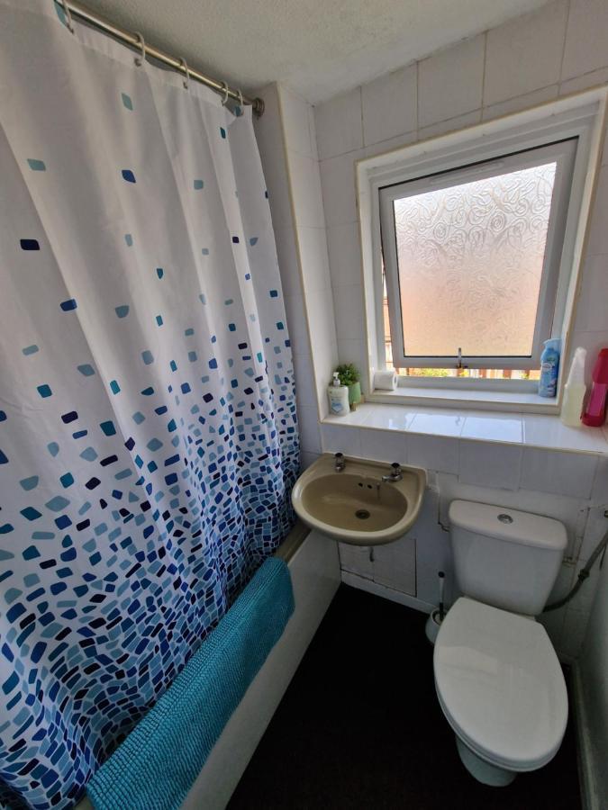 Cozy Double Bedroom In Zone 1-2 Central Лондон Экстерьер фото