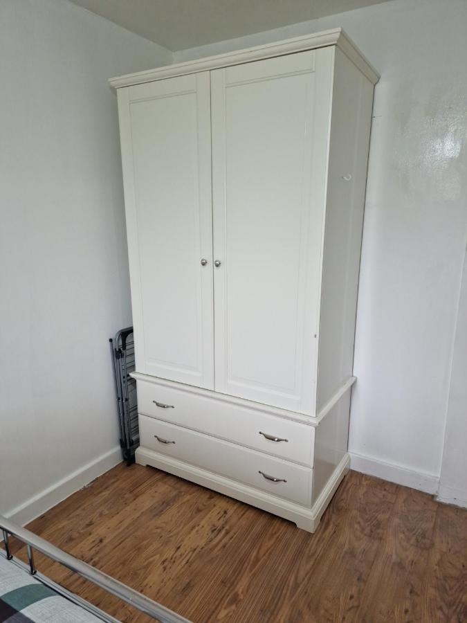 Cozy Double Bedroom In Zone 1-2 Central Лондон Экстерьер фото